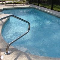 Buidat i Omplit de Piscines per una Empresa de Desembussos