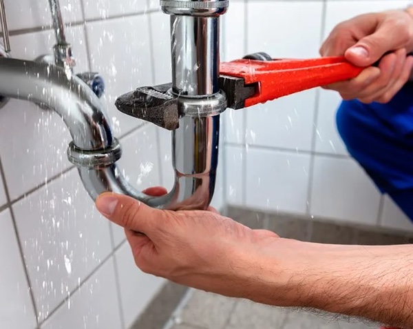 ¿Tu hogar está en riesgo? Los 5 signos de que tus tuberías están a punto de atascarse y cómo prevenirlo